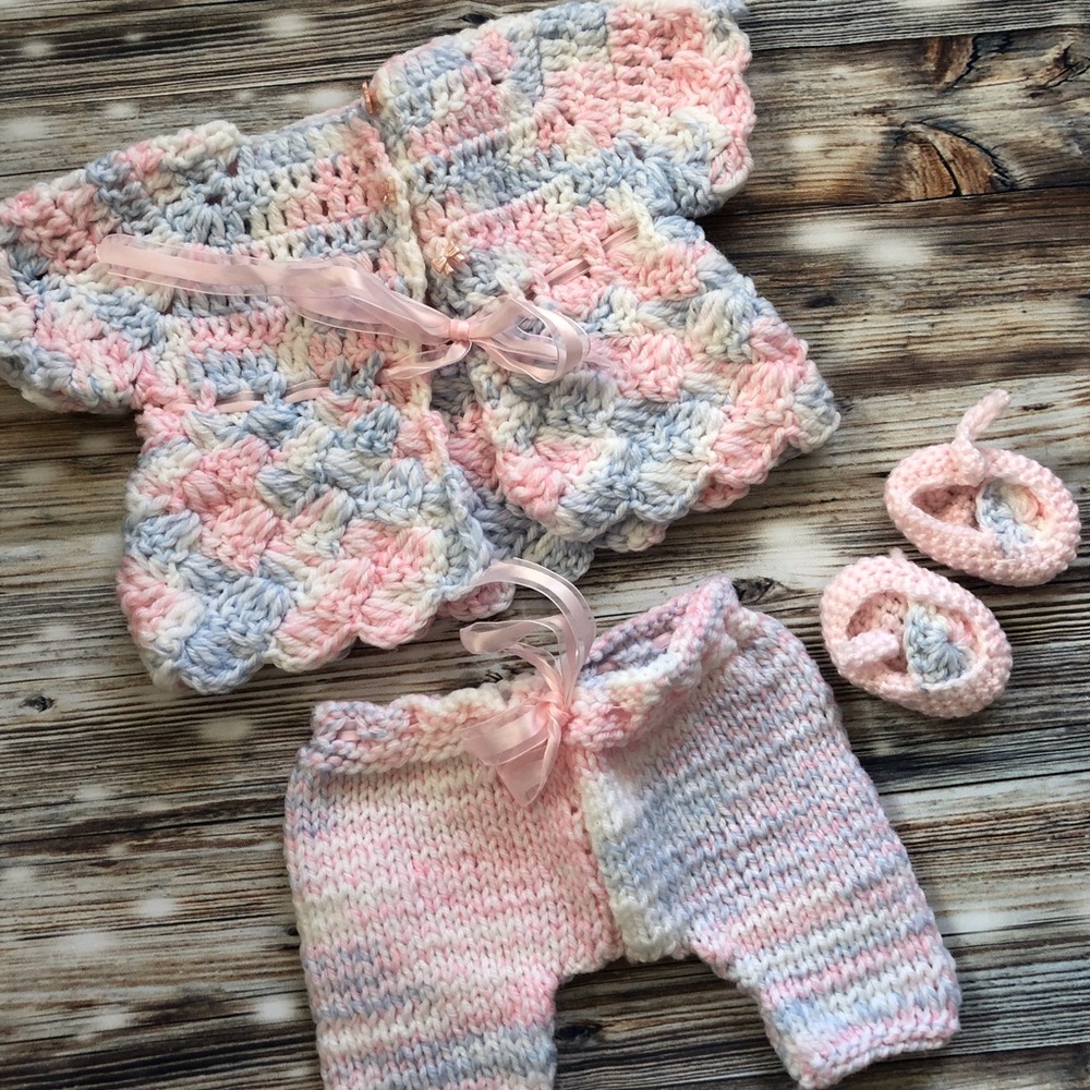 💕 Beautiful Handmade Baby Girl New Born Set